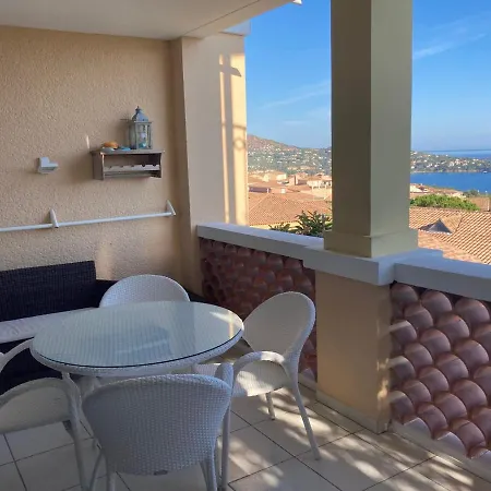 Cap Esterel: 3 Pieces Avec Vue Et Parking Inclus - Fr-1-504-591 *