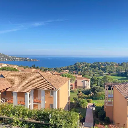Cap Esterel: 3 Pieces Avec Vue Et Parking Inclus - Fr-1-504-591 Апартаменти Сен-Рафаель