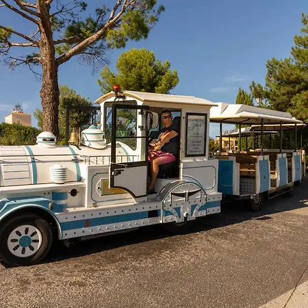 Cap Esterel: 3 Pieces Avec Vue Et Parking Inclus - Fr-1-504-591 Apartamento *