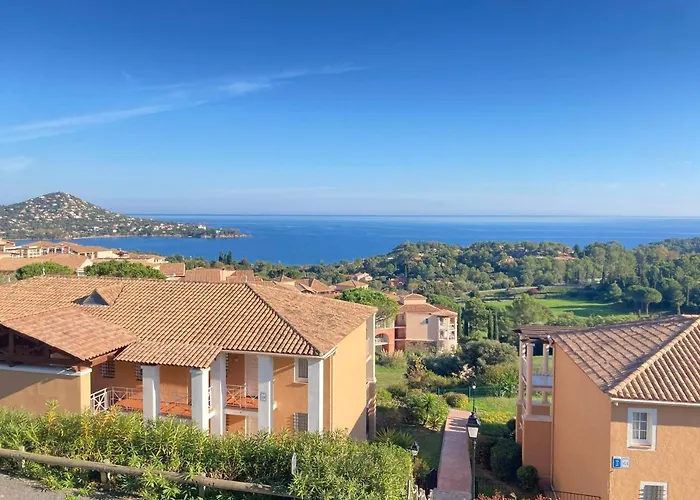 Cap Esterel: 3 Pieces Avec Vue Et Parking Inclus - Fr-1-504-591 Апартаменти Сен-Рафаель